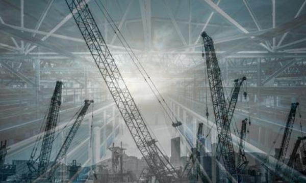 What role do industrial applications play in silver pricing?